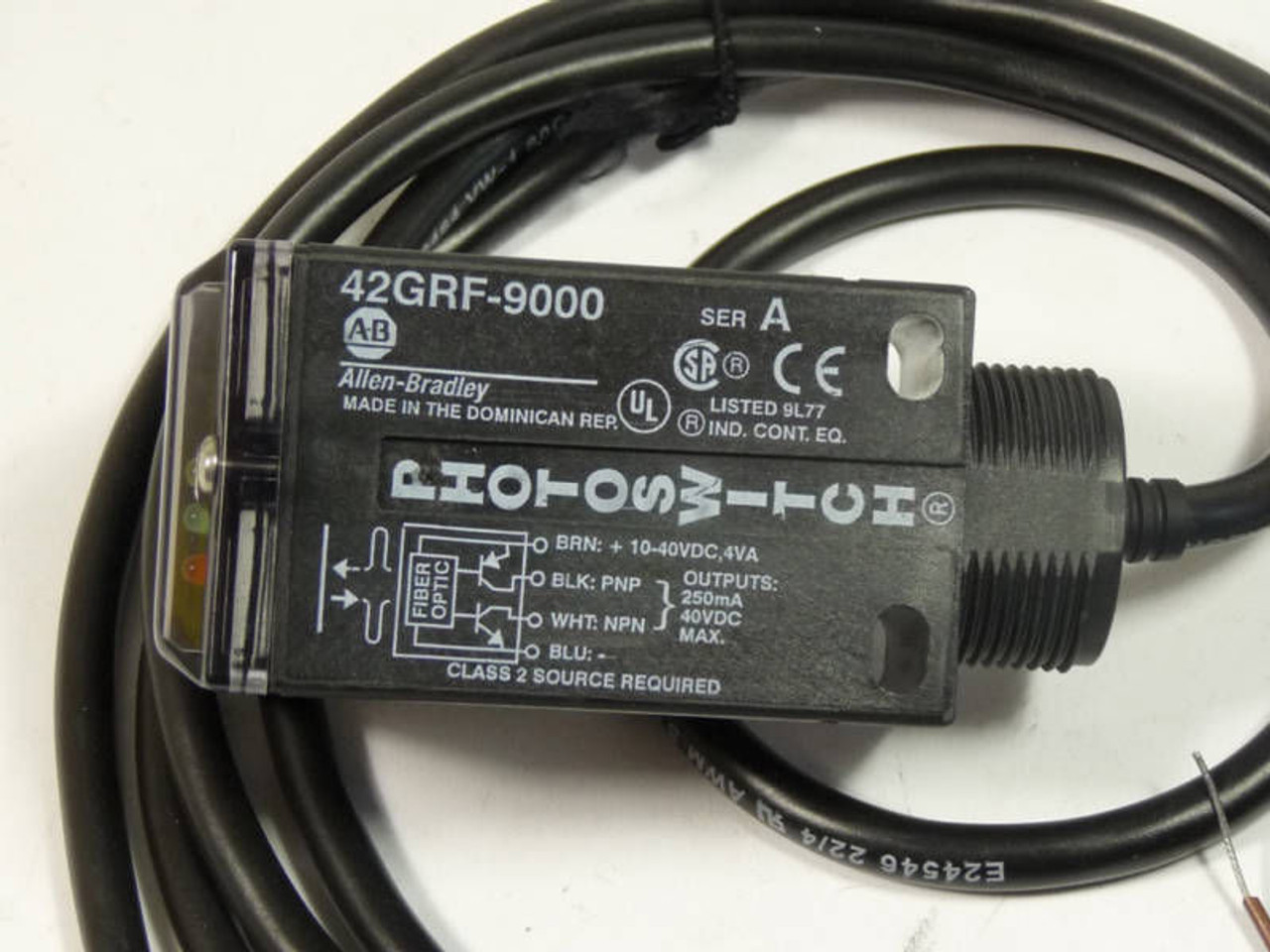 Allen-Bradley 42GRF-9000 Fiber Optic Photoswitch USED