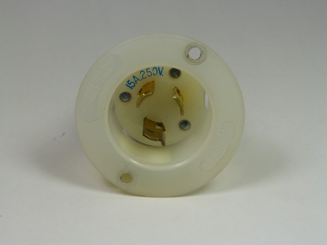 Hubbell HBL4586C Connector Power Entry 15A Plug USED