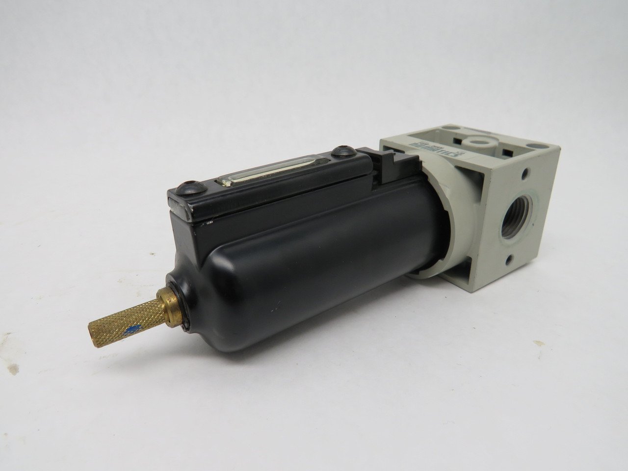 Numatics F22B-04AM Coalescing Filter Shelf Wear USED
