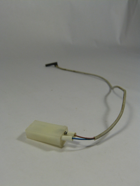 SMC D-A93V Reed Swtich With Indicator Lamp 0.5m USED