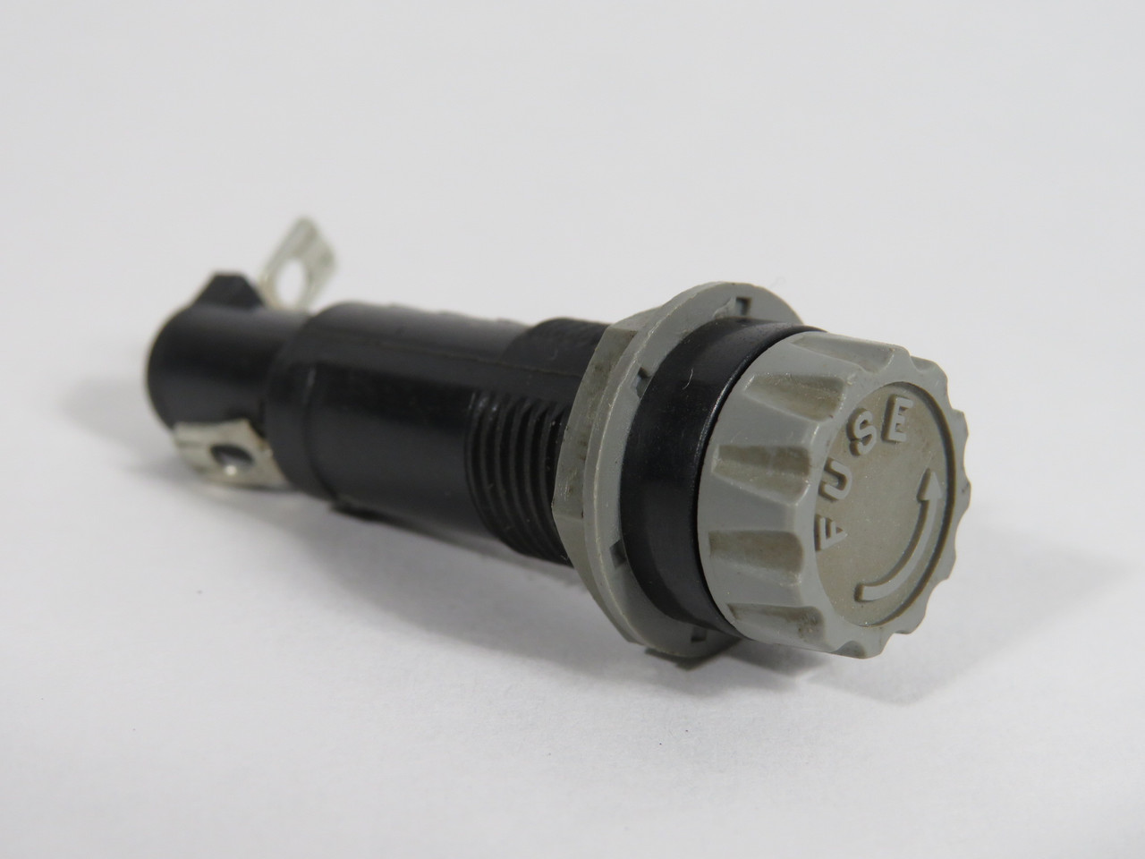 Sato F-220-01 Fuse Holder 16A 250V 1-Pole USED