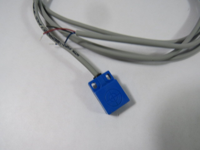 HTM FQP2-18B02P-A3U2F Inductive Proximity Sensor 18mm Threaded Body 300V USED