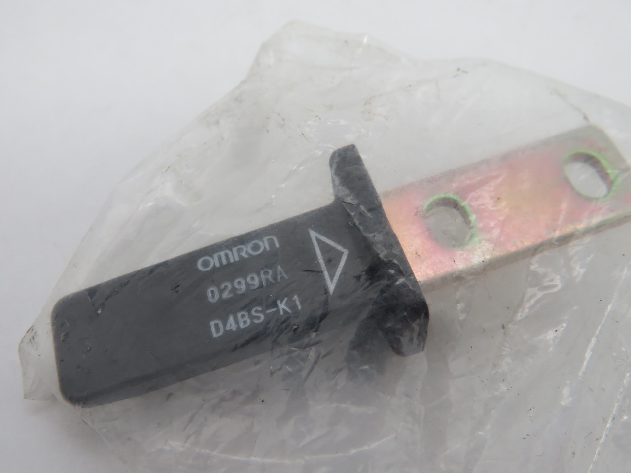 Omron D4BS-K1 Switch Key For Use W/ D4BS Series Limit Switches NOP