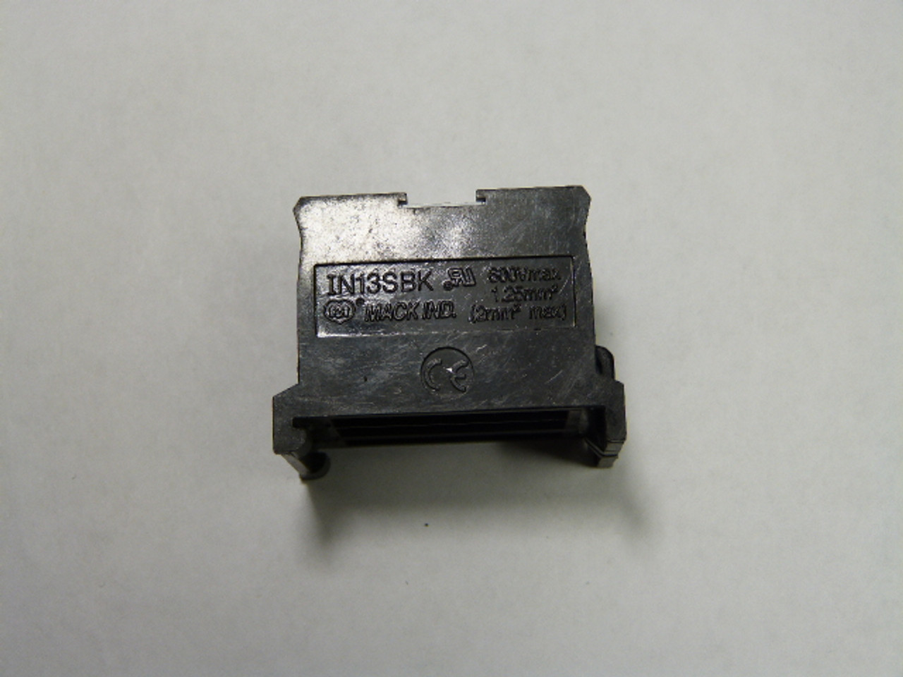 Mack Ind IN13SBK Terminal Block 20 Amp 3 Pole USED