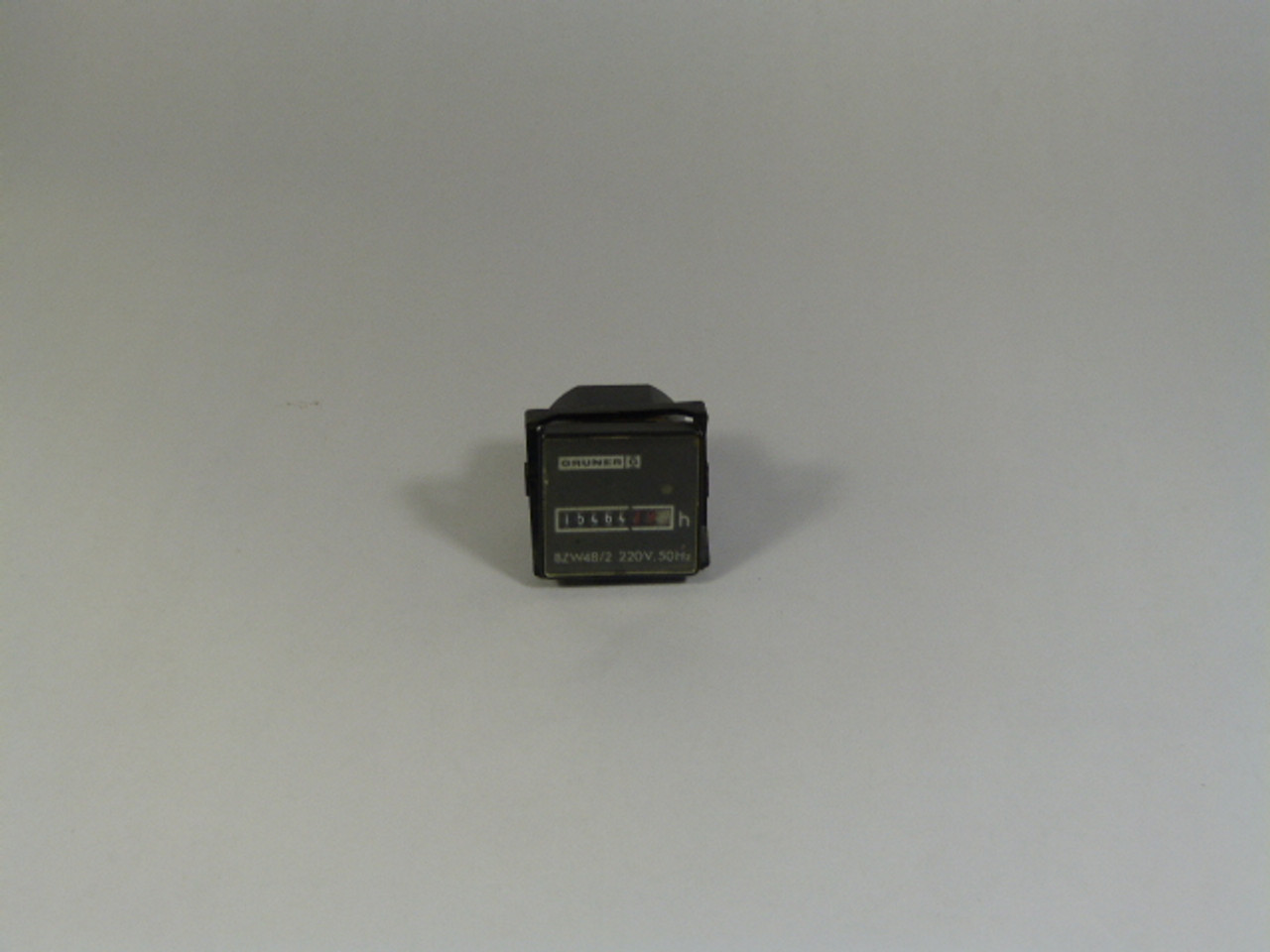 Gruner BZW48/2 Counter 220V 50Hz USED