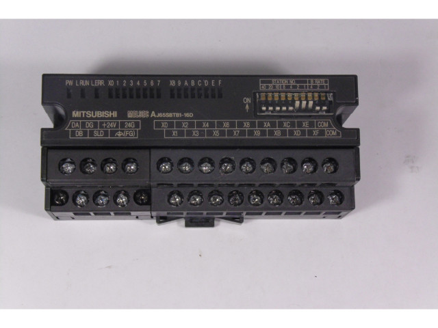 Mitsubishi AJ65SBTB1-16D Remote Terminal 24VDC USED
