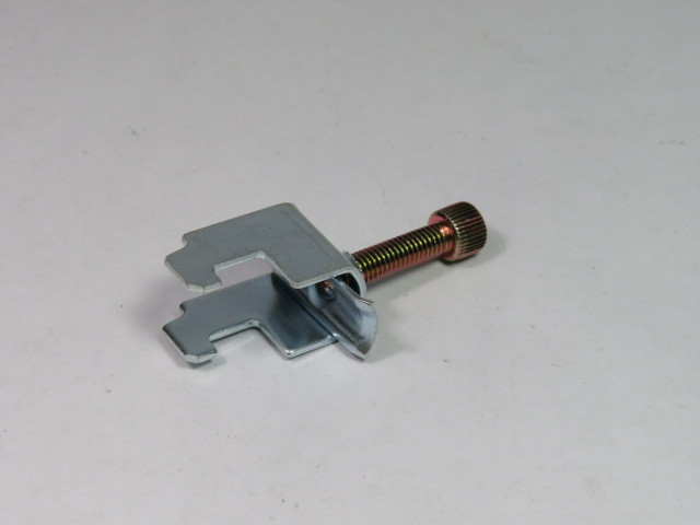 Fanuc A02B-0083-K301 Cable Clamp NOP