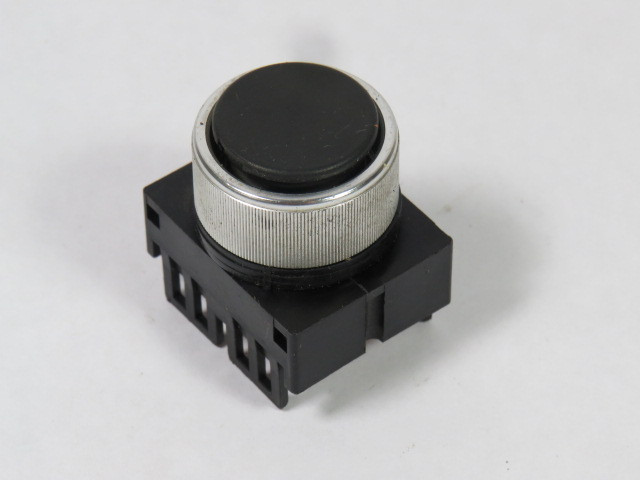 Fuji Electric AH22-FB Push Button 10A 600VAC Black Flush No Contacts USED
