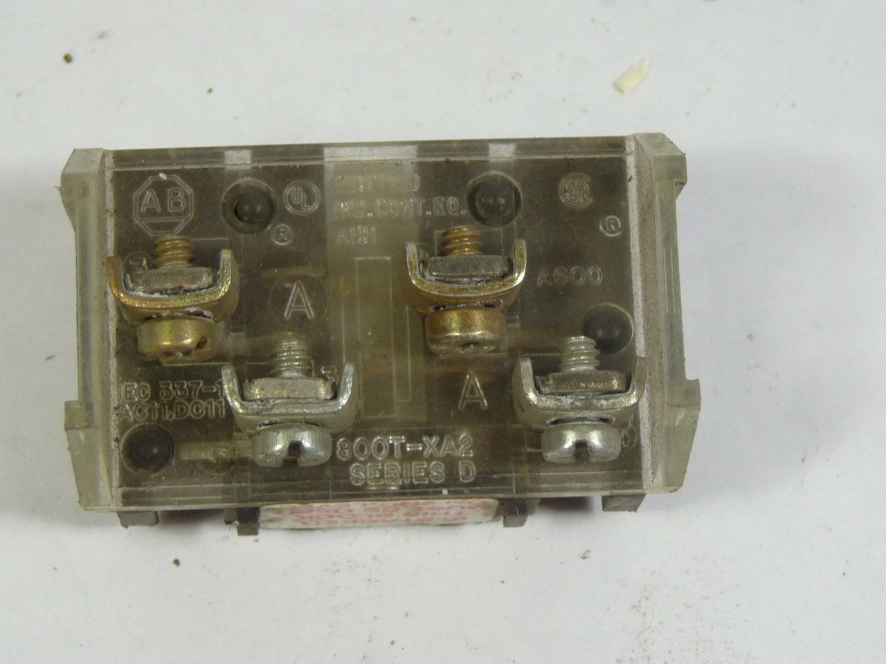 Allen-Bradley 800T-XA2 Contact Block 2NO Shallow Series D USED