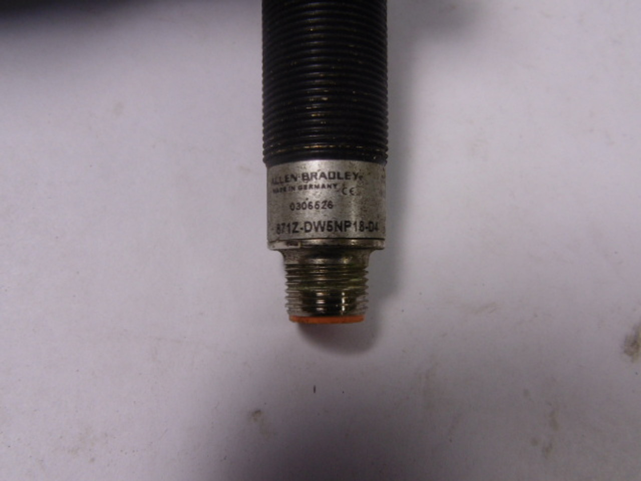 Allen-Bradley 871Z-DW5NP18-D4 Proximity Sensor 5mm Range USED