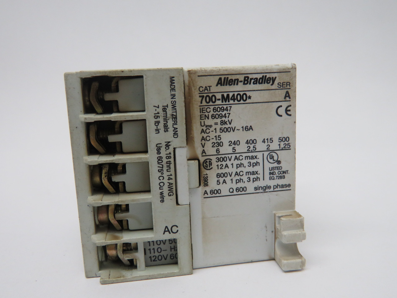Allen-Bradley 700-M400A1 Miniature Control Relay 100V 50HZ/110-120V 60HZ USED