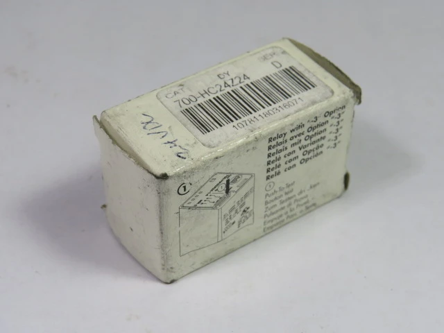 Allen-Bradley 700-HC24Z24 Series D Tube Base Relay 24VDC 7A ! NEW !