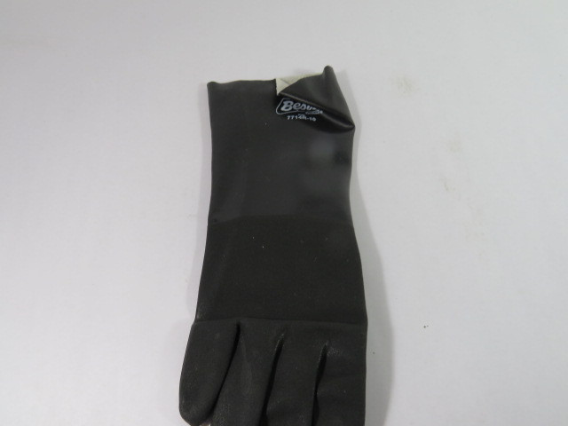 Black Knight 7714R-10 1 PBC Black Glove 14" USED