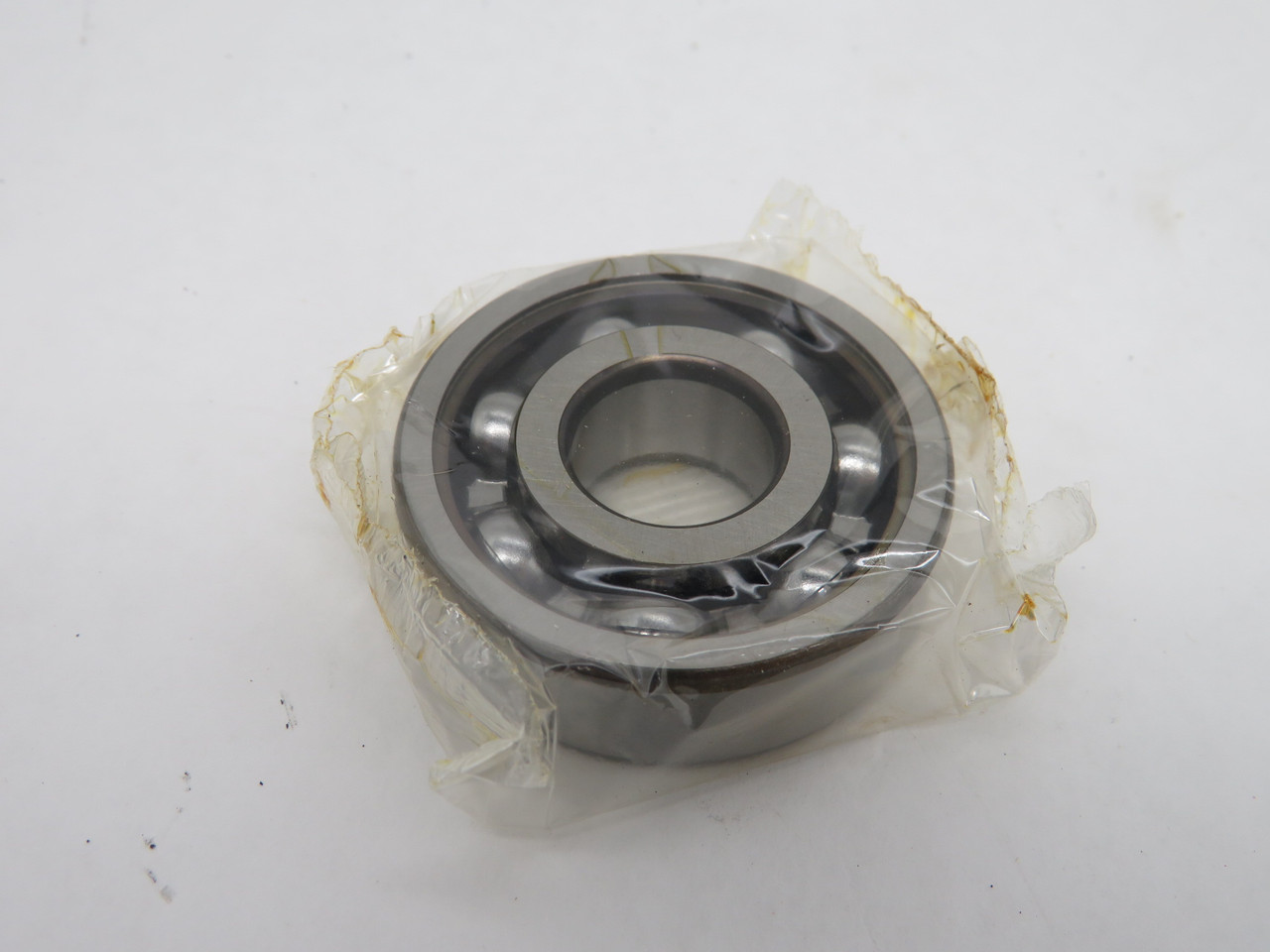 SKF 6303 Deep Groove Ball Bearing 47mmOD 17mmID 14mmW DMG BOX NEW