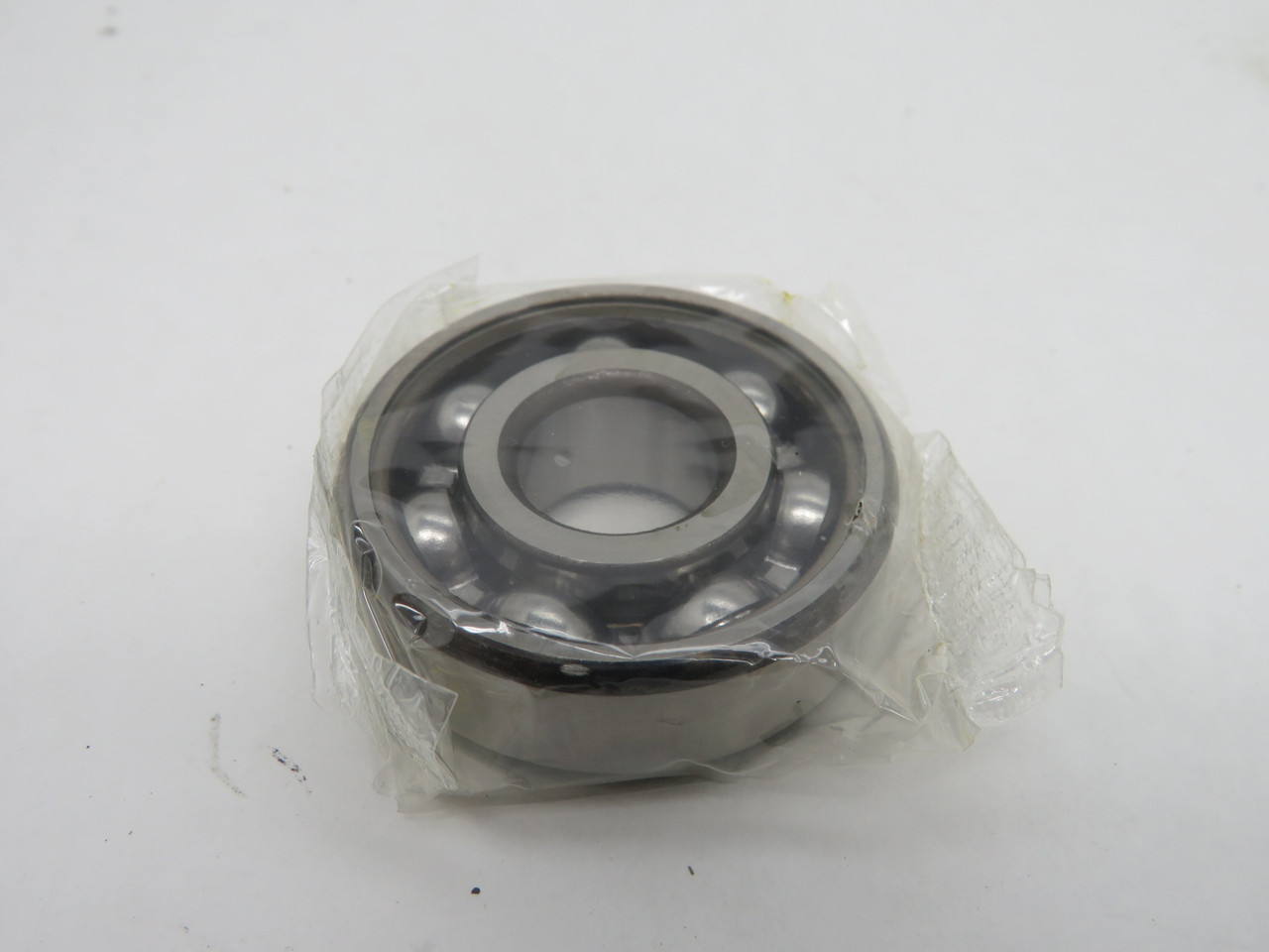 SKF 6302/C3 Deep Groove Ball Bearing 42mmOD 15mmID 13mmW DMG BOX NEW