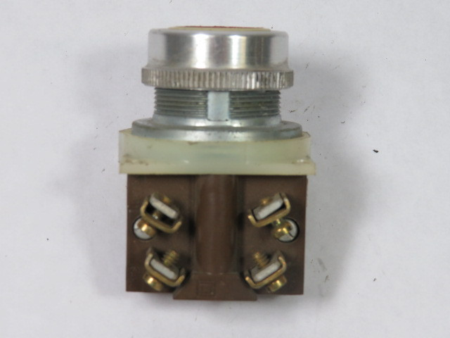 Square D 9001-KR1RH13 Old Style Push Button 600V 1NO 1NC Red Flush USED