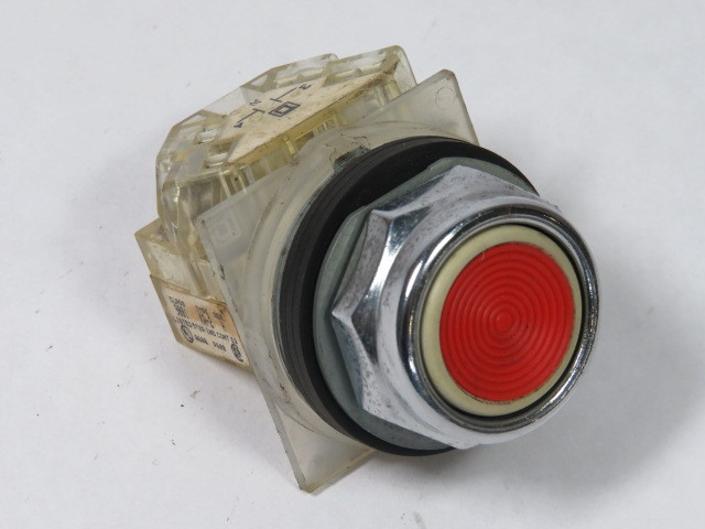 Square D 9001-KR1RH5 Ser H Push Button 600V 1NO Red Flush USED