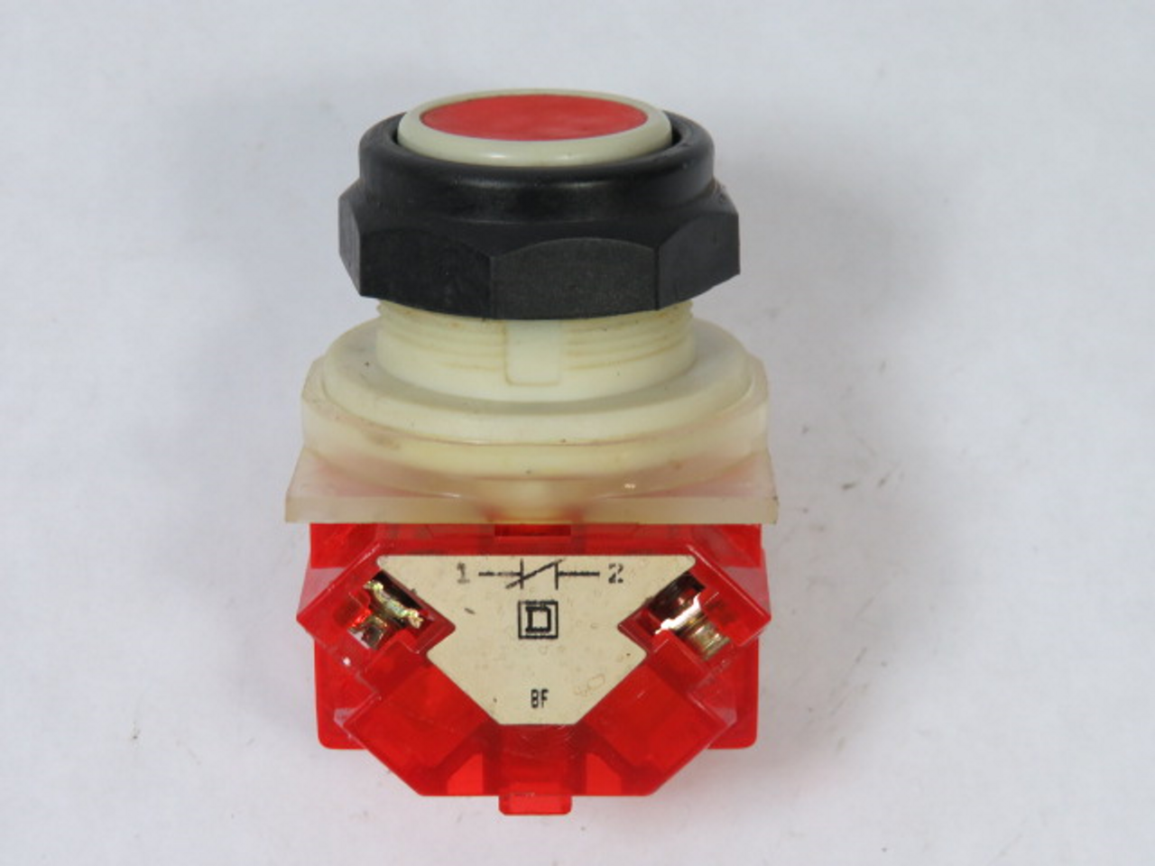 Square D 9001-SKR1RH6 Ser J Push Button 3A 240V 1NC Red Flush USED