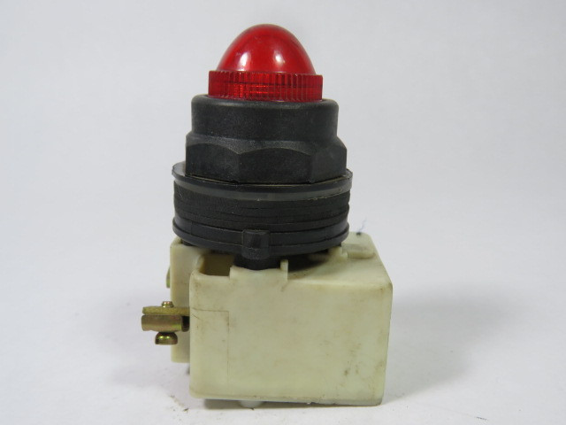 Square D 9001-SKT1R9 Ser G Pilot Light Push-To-Test 110-120V 50/60Hz Red USED