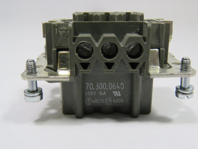 Wieland 70.300.0640 Female Connector 16A 600V USED