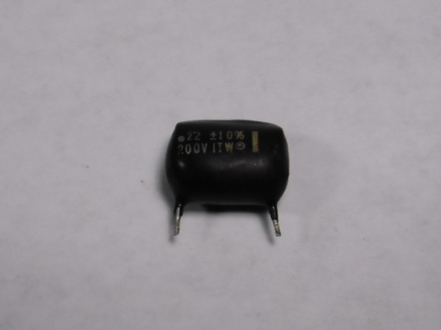 ITW 22 Capacitor ? 10% 200V USED