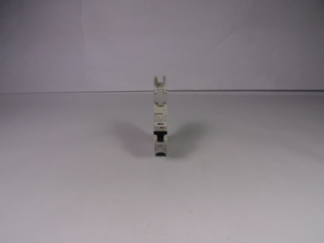 Siemens 5SJ4103-7HG41 Branch Circuit Breaker 3Amp 1Pole USED