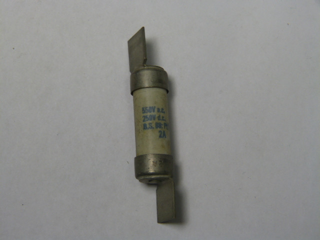 Brush 2F06 Fuse 2A 550Vac 250Vdc USED
