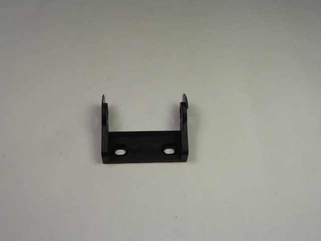 Igus 2050-3PZ Energy Chain Mounting Bracket USED