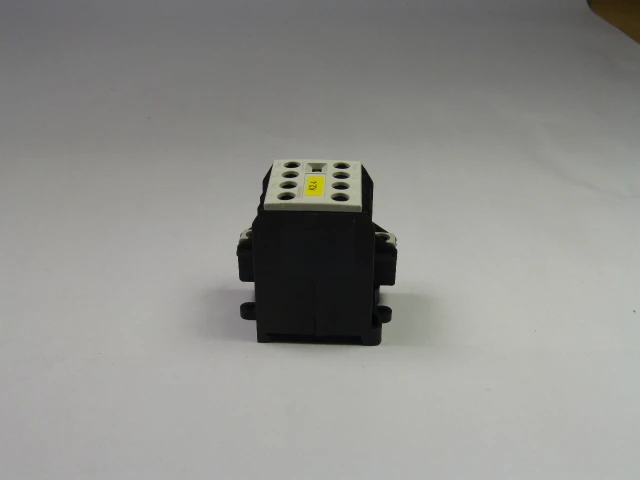 Siemens 3TG1-010-0BB4 Miniature Contactor 24V Dc USED