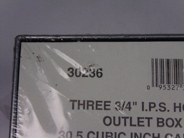 Mulberry 30236 Three 3/4" I.P.S Holes Outlet Box ! NEW !