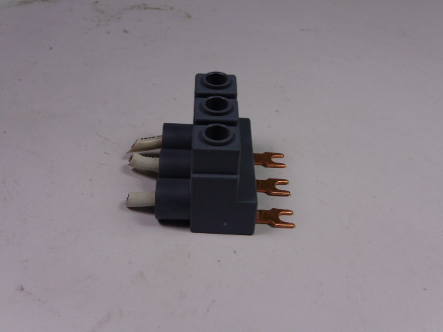 Siemens 3RV-2925-5EB 3-PH Infeed Terminal Type E For 3RV29 USED