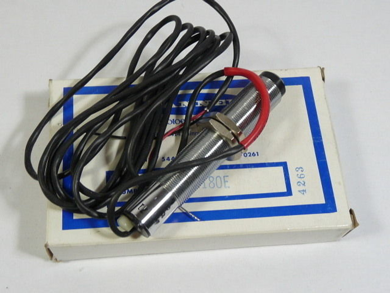 Banner SM180E Photoelectric Emitter ! NEW !