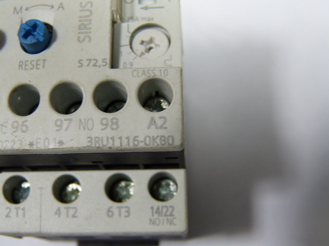 Siemens 3RU1116-0KB0 Overload Relay 0.9-1.25 Amp 24-400 Vac USED
