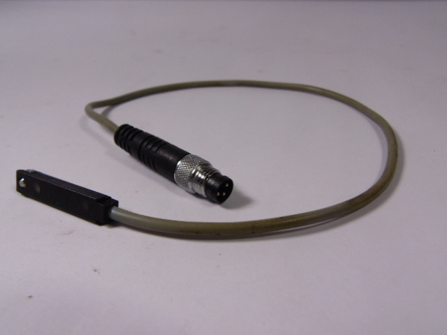 Festo 175484 SMT-8-PS-S-LED-24-B Proximity Switch 10-30VDC USED