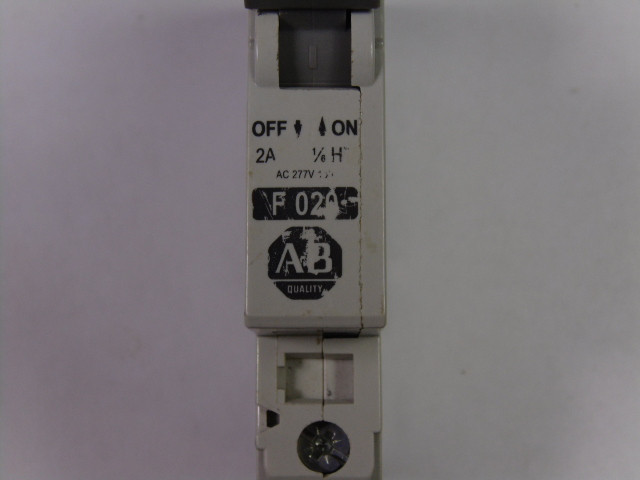 Allen-Bradley 1492-CB1-F020 Series C Circuit Breaker 1Pole 2A USED