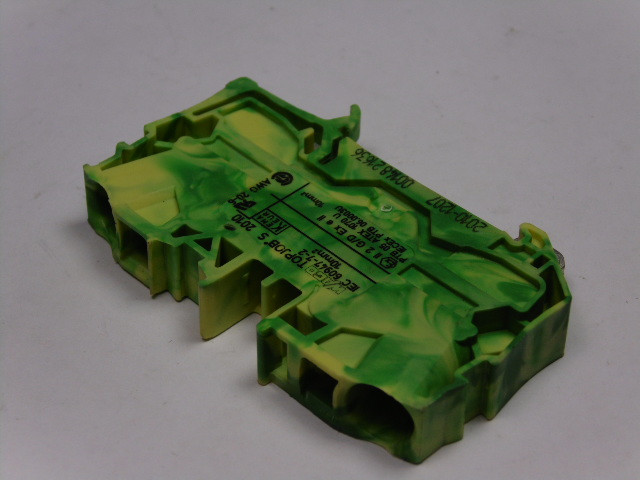 Wago 2010-1207 Green/Yellow 2-Conductor Ground Terminal Block USED