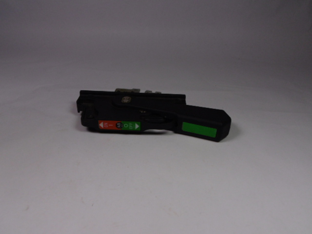 Allen-Bradley 1494F-P1 Disconnect Switch Operating Handle 30-200Amp USED