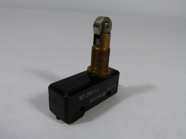 Microswitch BZ-2RQ18 Snap Action Basic Switch with Roller Plunger 15A 250V USED