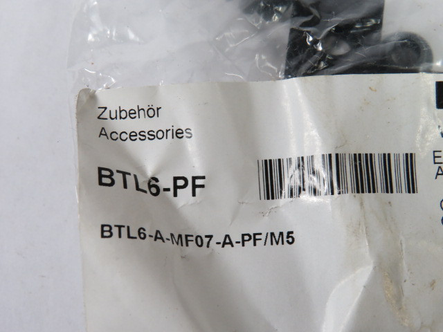 Balluff BTL6-A-MF07-A-PF/M5 Pair Of Replacement Mounting Clamps & Screws ! NWB !
