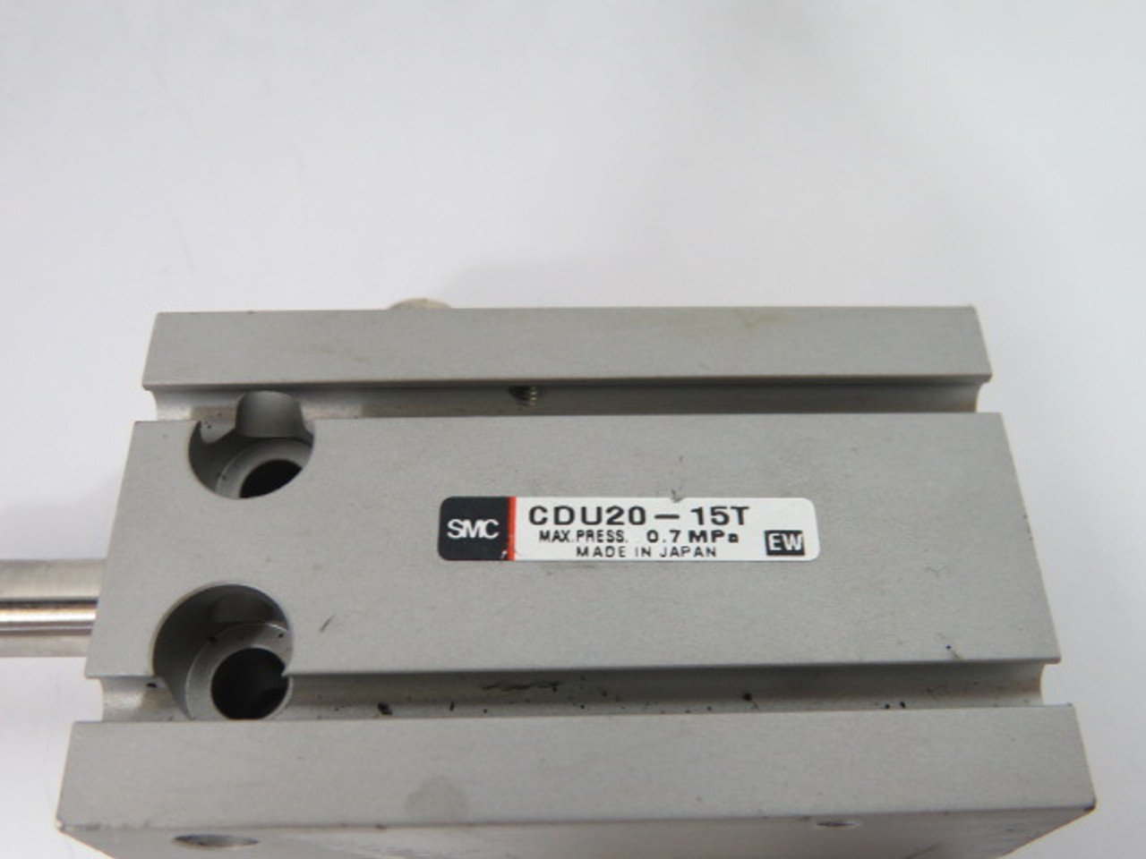 SMC CDU20-15T Compact Cylinder 20mm Bore 15mm Stroke USED