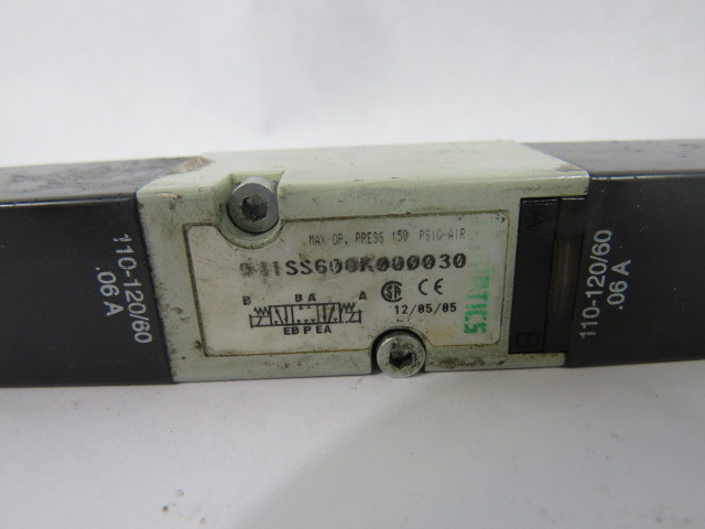 Numatics 041SS600K000030 Double Solenoid Valve 110/120V-50/60Hz 150PSIG USED