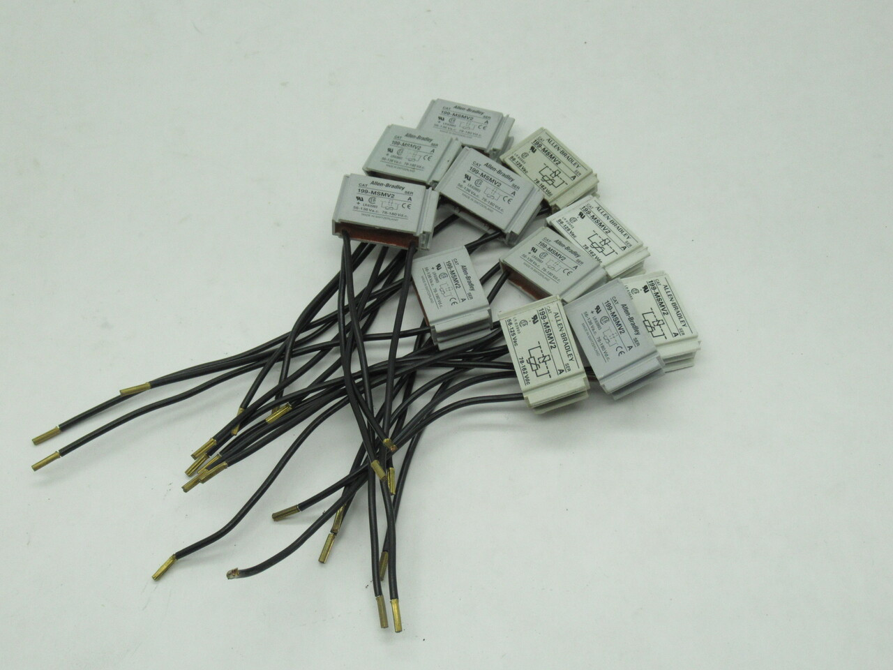 Allen-Bradley 199-MSMV2 Ser A Surge Suppressor 56-125VAC 78-162VDC Lot of 11 NOP