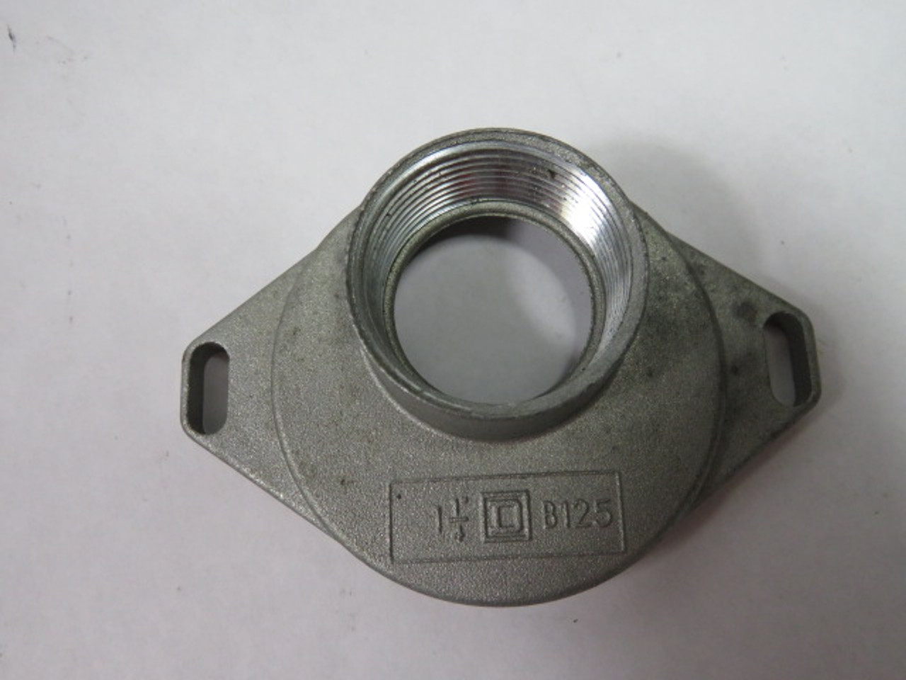 Square D B-125 1-1/4" Bolt on Hub for B Opening Devices USED