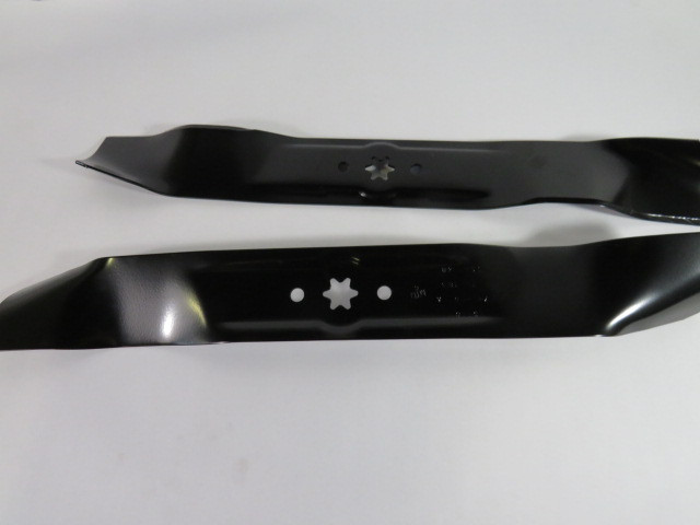 MaxPower 742-0616A Lawnmower Blades Set of 2 21 1/4"x2 3/4" .149 Thick USED