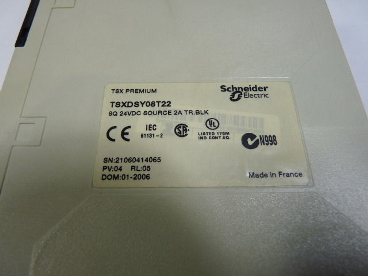 Schneider TSXDSY08T22 Output Module 24VDC USED