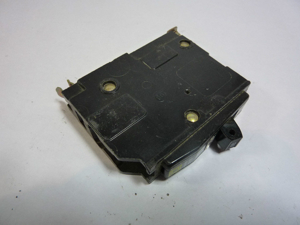 Square D QOB130 Circuit Breaker 30 Amp 1 Pole USED
