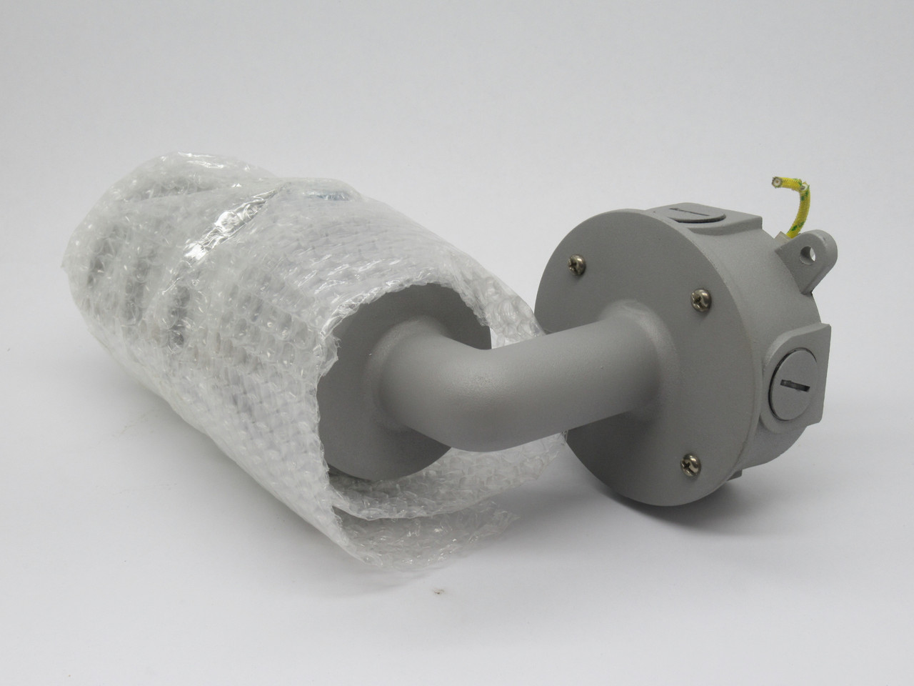 Stanpro SVP-N0100-A-WB-05/NL Industrial Right Angle Safety Light Housing NEW