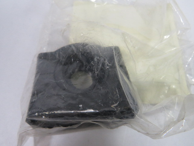 Softnoze SUB-18 Swivel Universal Bracket For M18X1 Sensor ! NWB !
