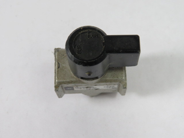 SMC NVHS2000-N02 Shutoff Valve 0.1-1.0MPA 15-150PSI 1/4" NPT USED