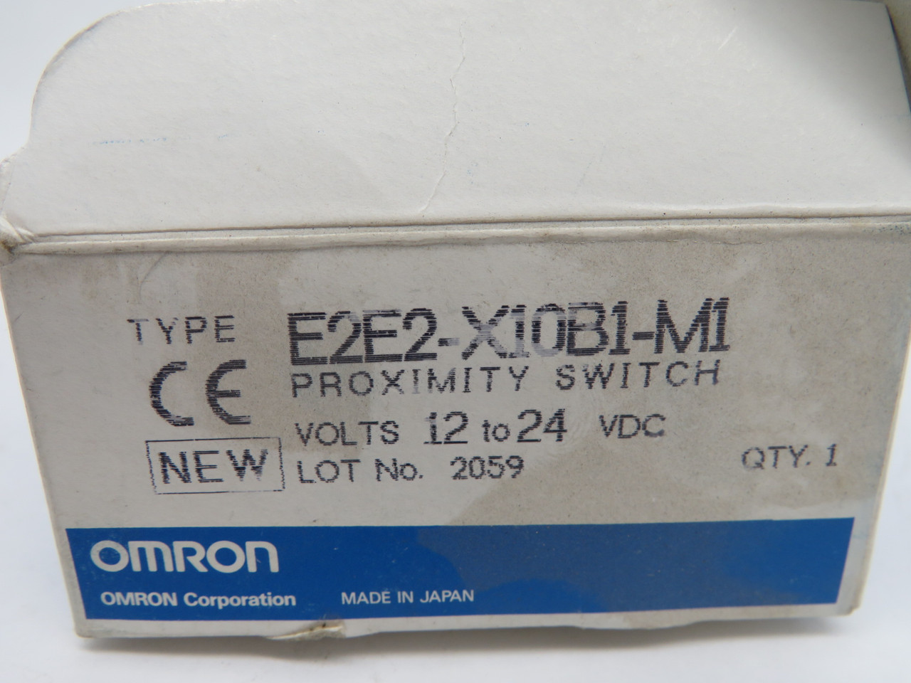 Omron E2E2-X10B1-M1 Proximity Sensor 12-24VDC NEW